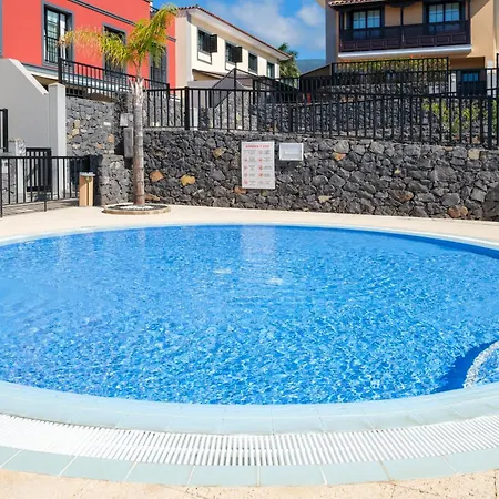 Feriehus Haus Mit 2 Pools Und Jacuzzi *